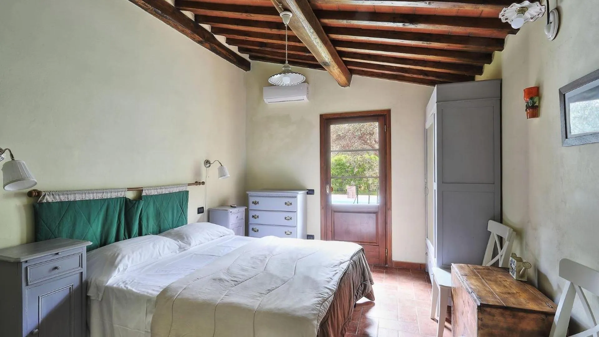 Fico Villa Calci